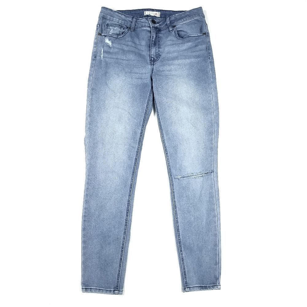 3/$25!! Harper Heritage Stretch Destructed Skinny Jeans Light Wash Size 27